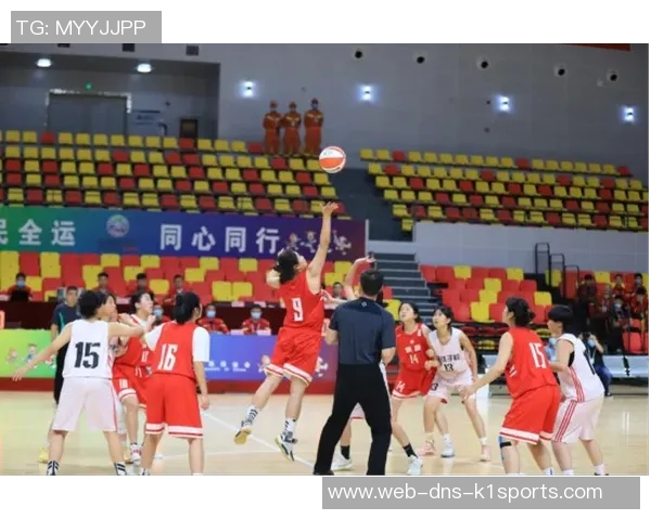 山师二附中篮球明星赛精彩纷呈学生运动员展现青春风采与团队精神